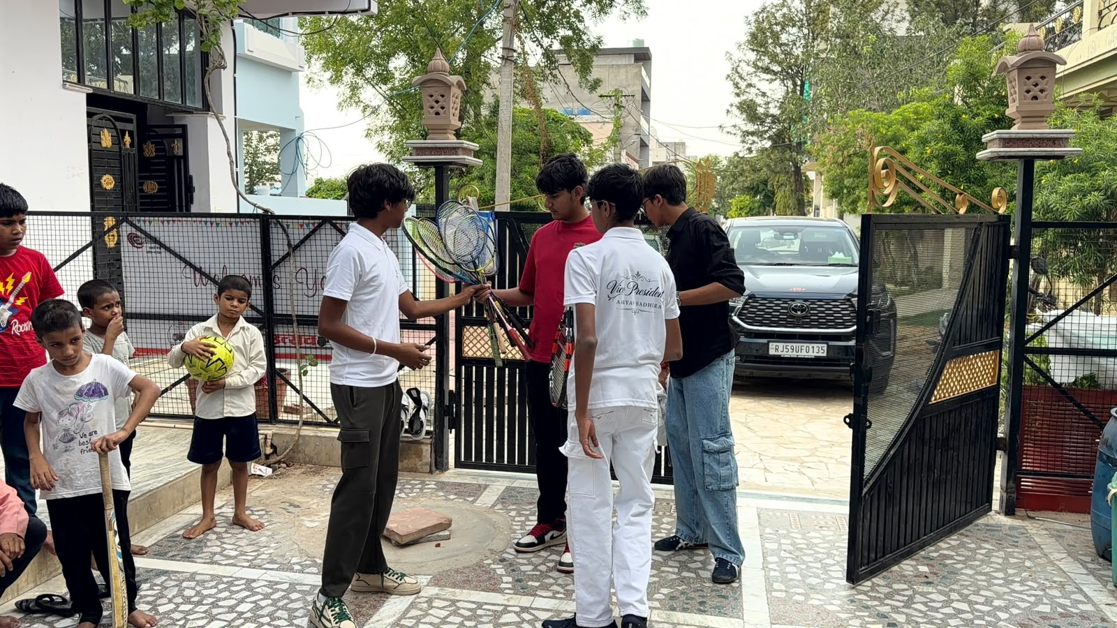 KhelSetu first donation drive — photo 5